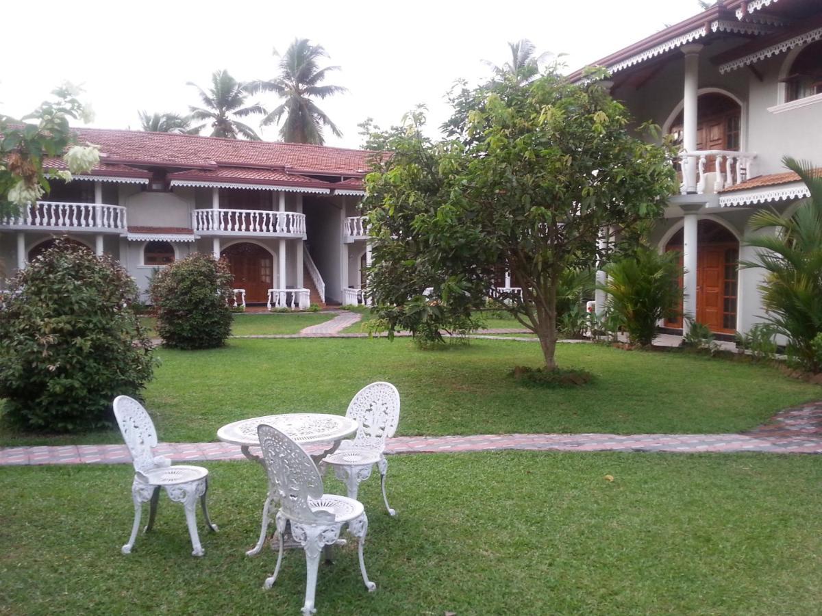 Bougain Villa Bentota Buitenkant foto