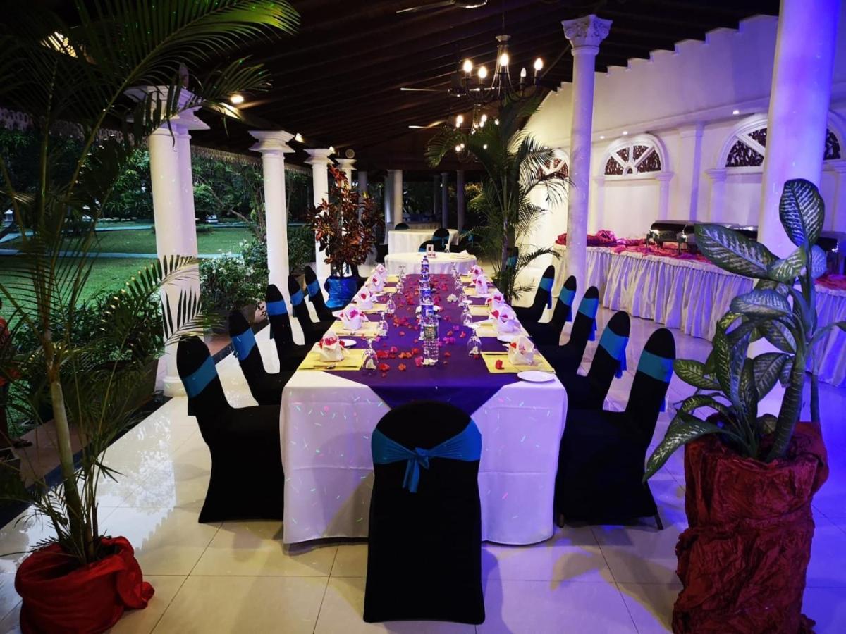 Bougain Villa Bentota Buitenkant foto