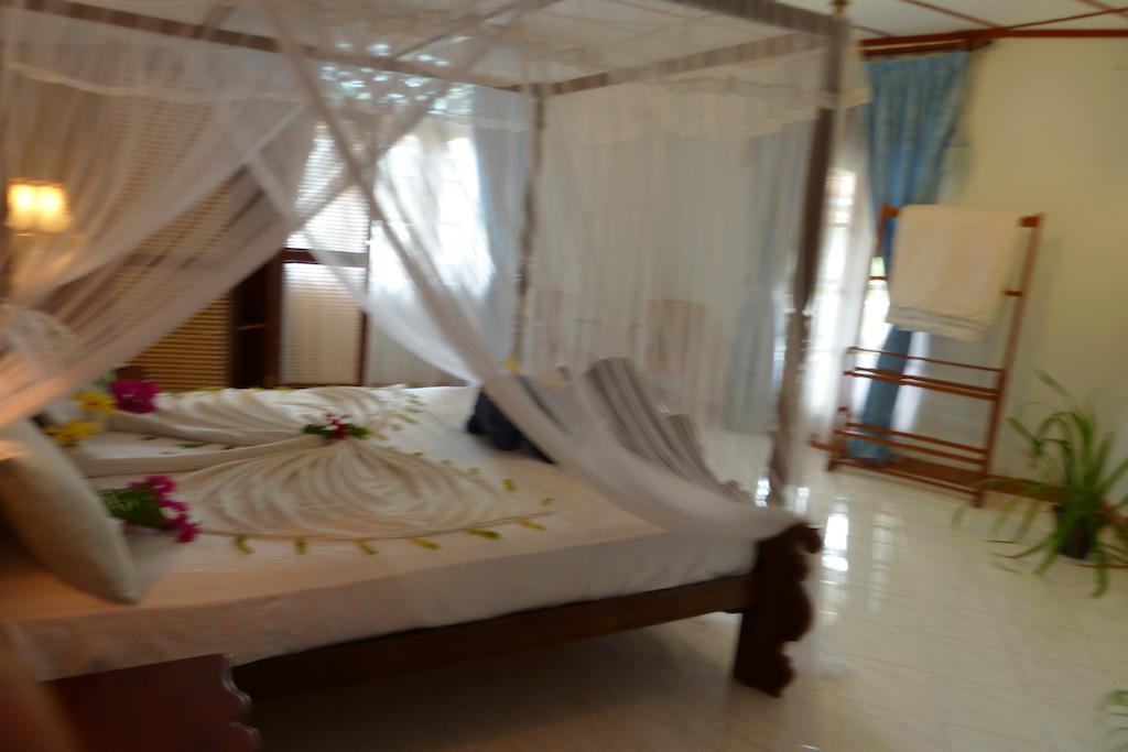 Bougain Villa Bentota Kamer foto